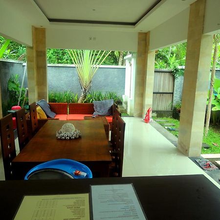 Jayastuti House Villa Ubud Exterior foto